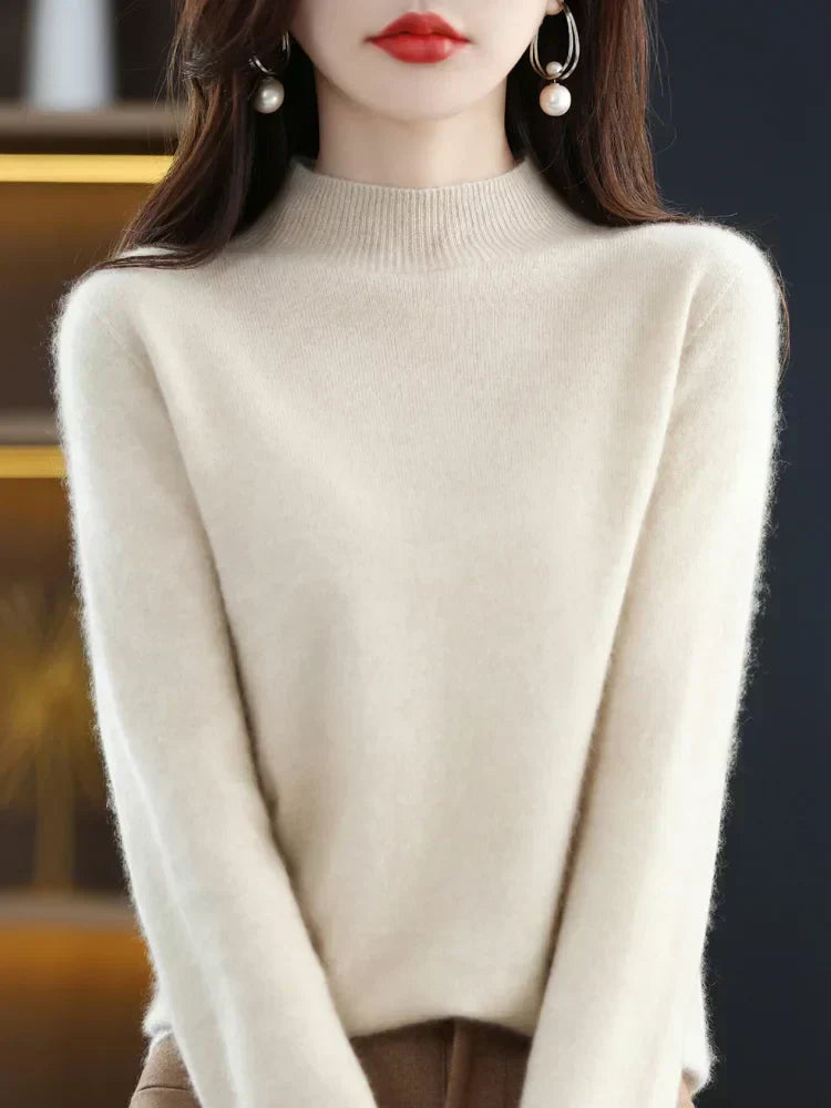 Soft Women's Merino Wool Crew Neck Sweater