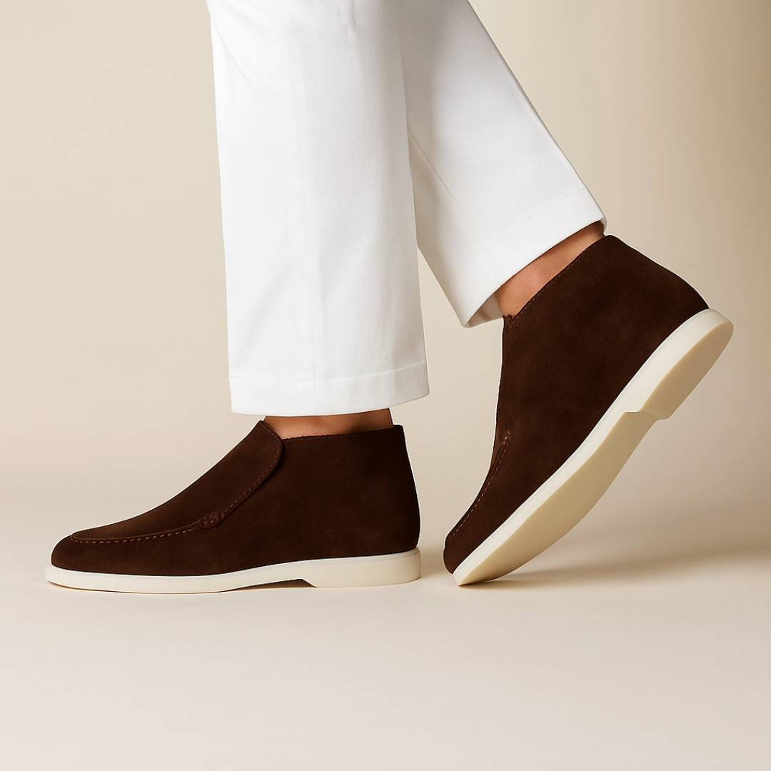 Men’s Suede Moc-Toe Chukka Loafers