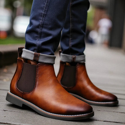 Retro Chelsea Boots Black Leather