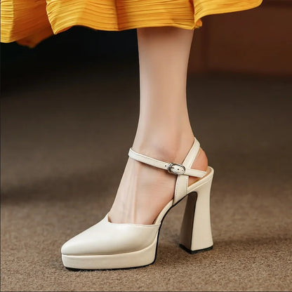Pravia Heels