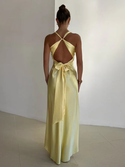Beautiful Strapless V Neck Evening Gown Dress