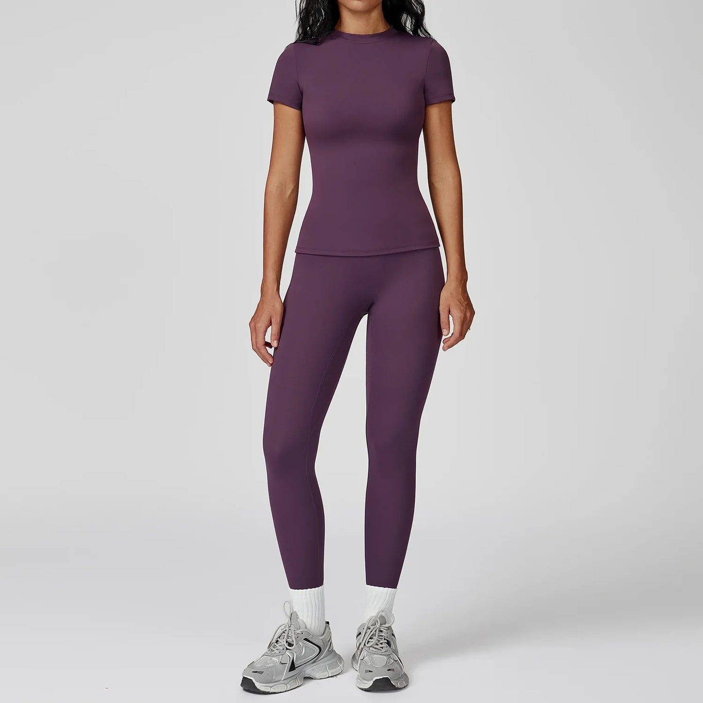 Comfortable 2-Piece Women's Fitness Outfit