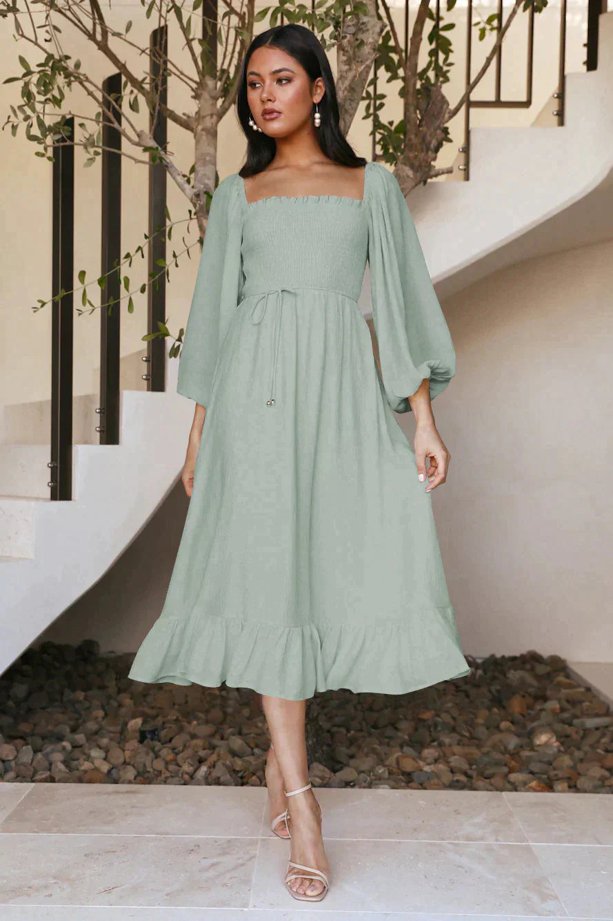 Comfortable Vintage Inspired Summer Midi Dress