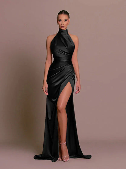 Carla | Chic Long-Sleeve Formal Gown