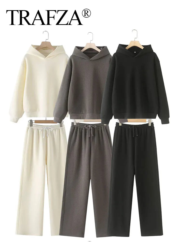 Soft Women's Hoodie and Jogger Pants Set - BritishElegance