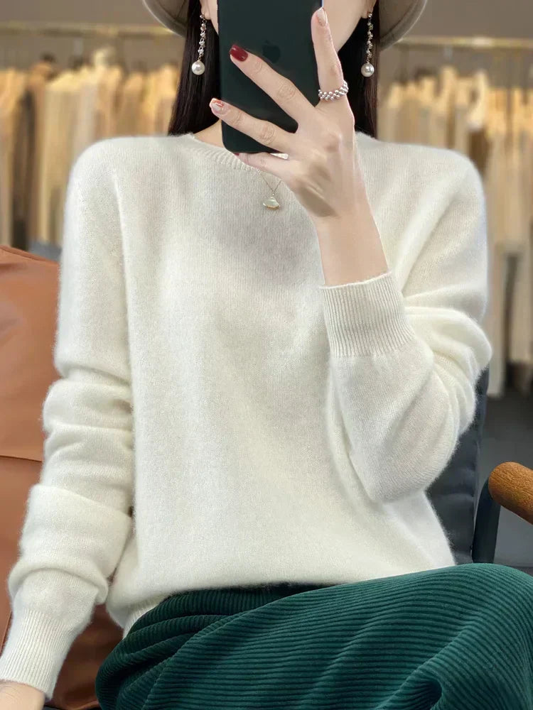 Cozy Women's Crew Neck Merino Wool Sweater