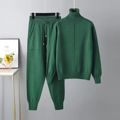 Cozy Women's 2-Piece Knit Outfit