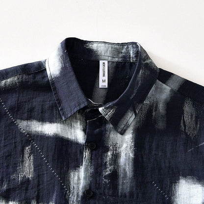 Short-Sleeve Shirt - Printed Front & Loose Movement Fit