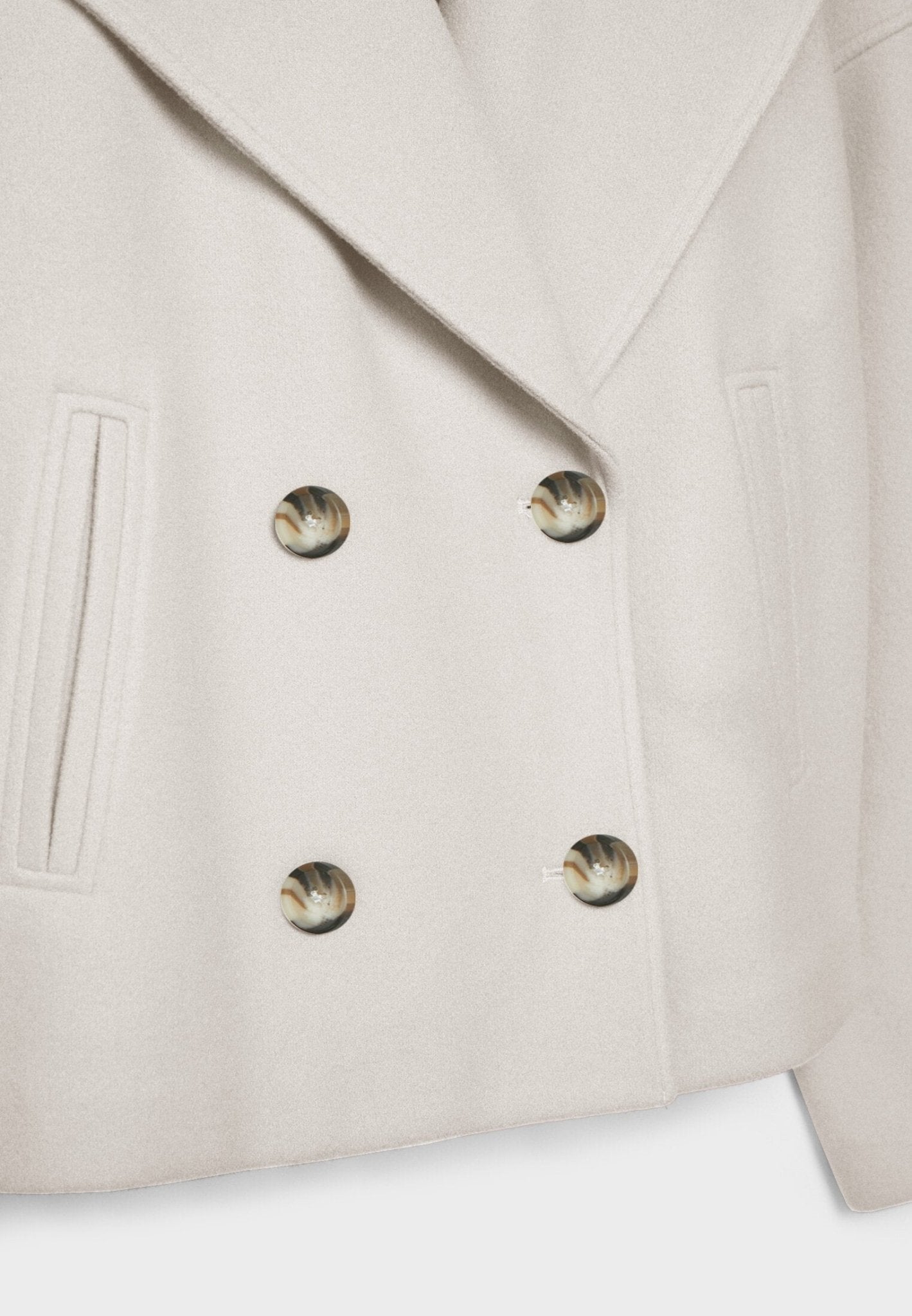 Short double-breasted blazer