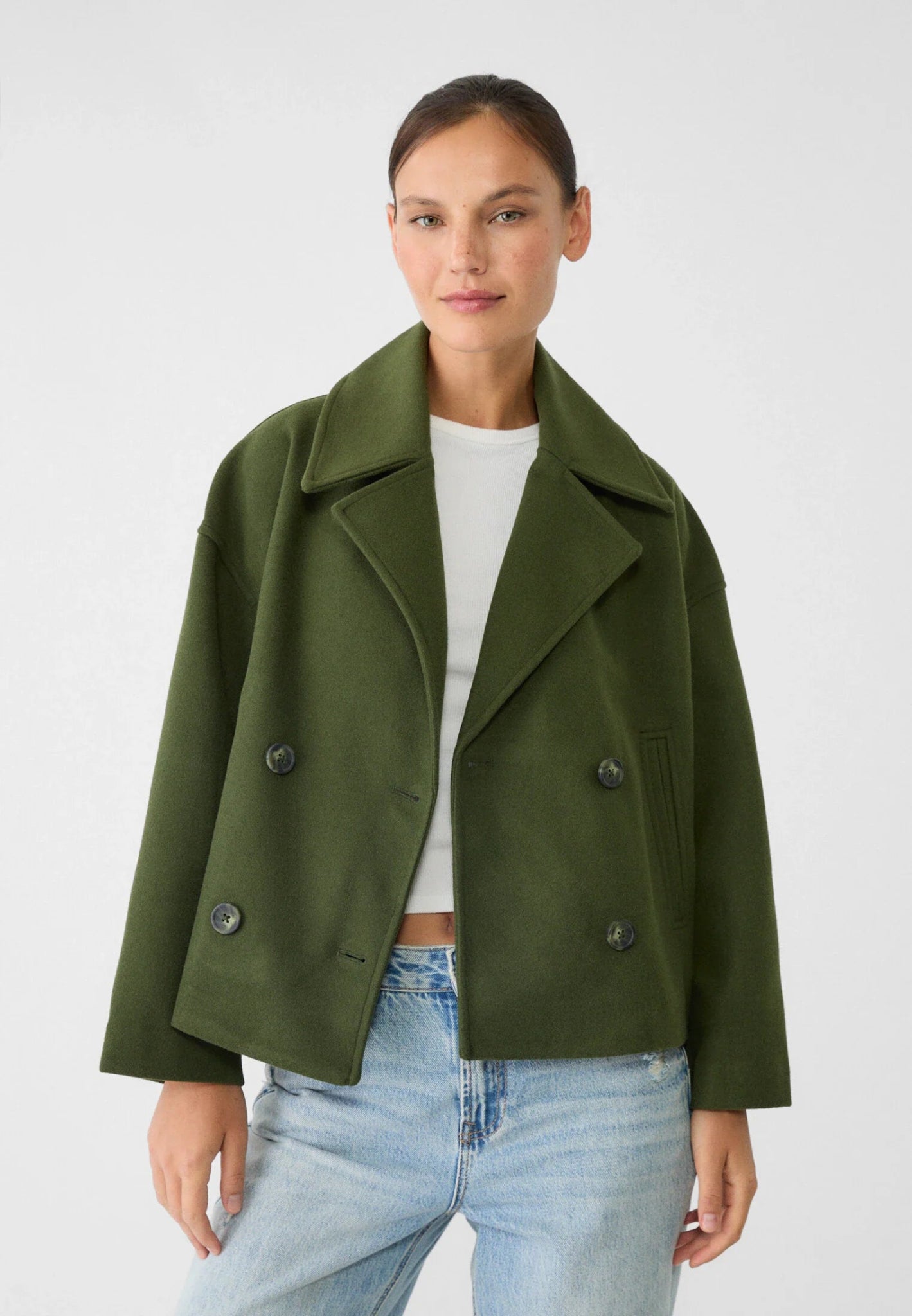 Short double-breasted blazer