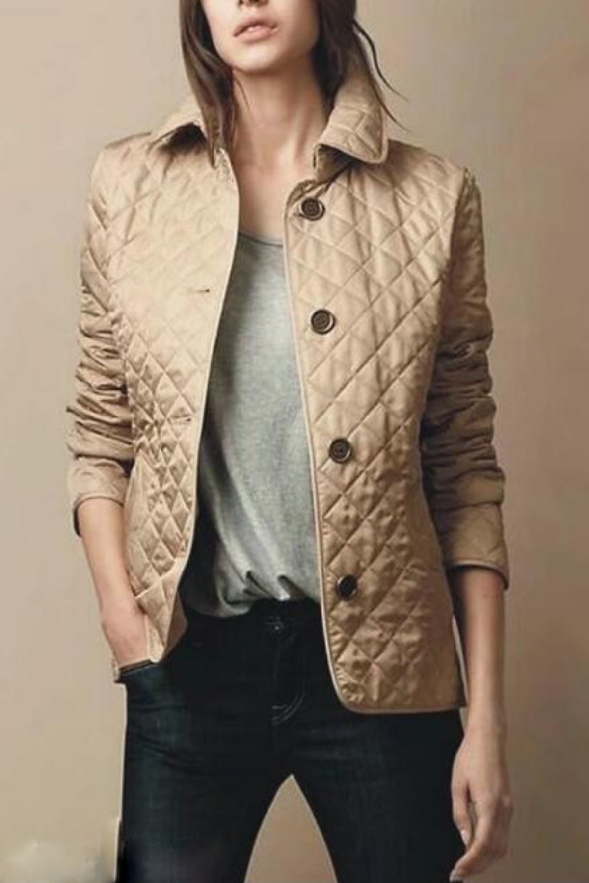 Sienna | Women’s Lightweight Winter Puffer Jacket with Classic Button Design