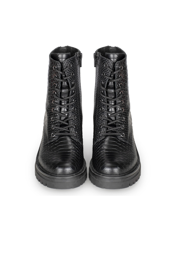 Stylish Python Pattern Lace-Up Shoes for Women – Comfortable Daily Wear Footwear