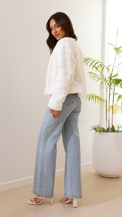 Britney | Women’s Quilted Faux Fur Cropped Jacket – Stylish Open Front Winter Coat with Structured Fit