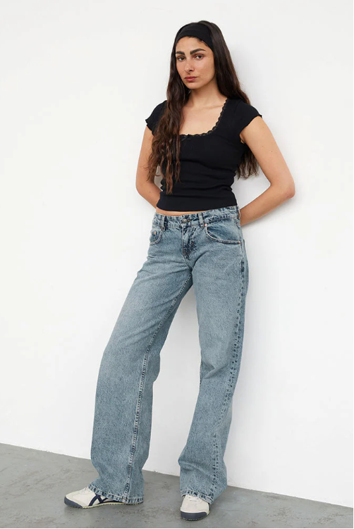 Sylvie – Low Waist Stretch Denim Jeans