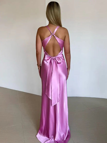 Thalina – Long Dress with Twisted Style and Sleeveless
