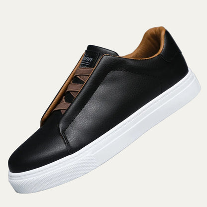 Men’s Low-Top Fashion Sneaker