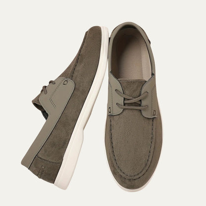 Men’s Suede and Leather Boat Shoe