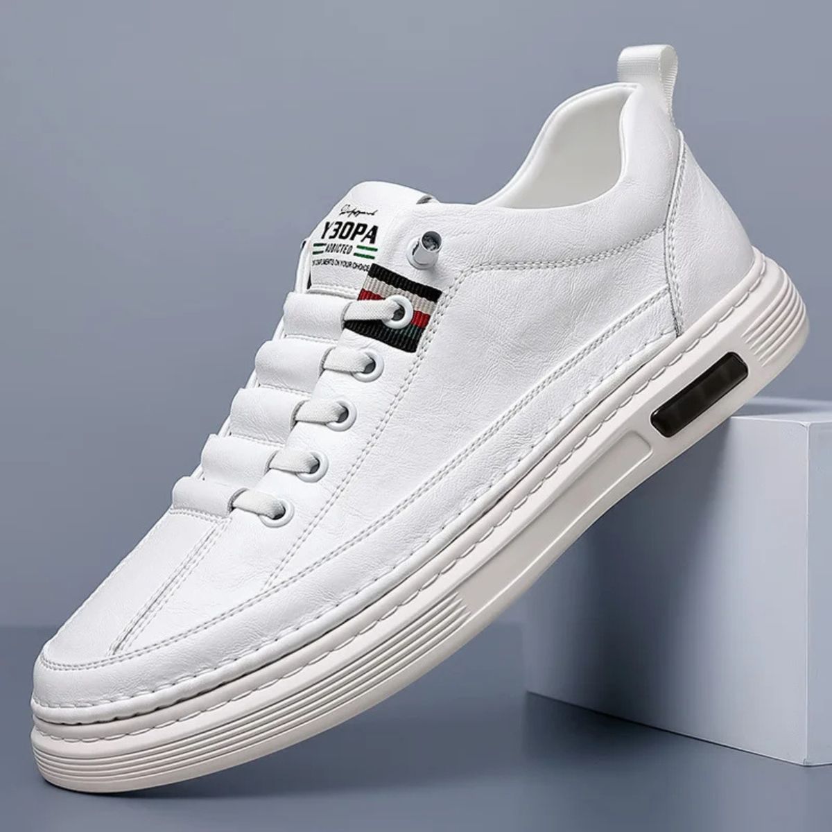 Men’s Casual Leather Low-Top Sneakers