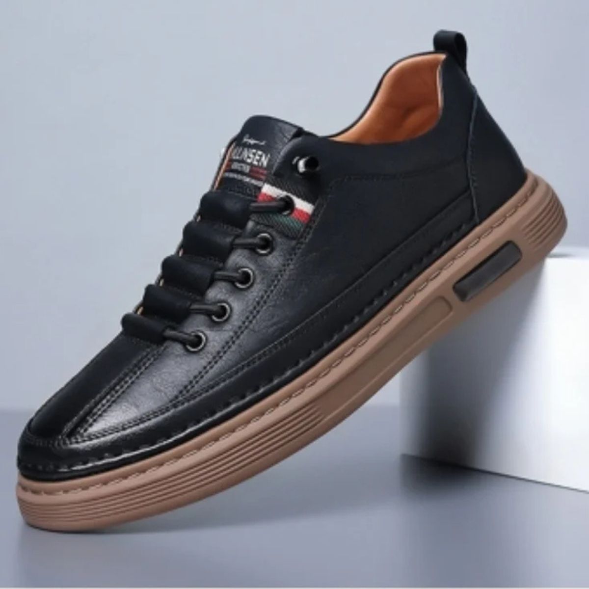 Men’s Casual Leather Low-Top Sneakers