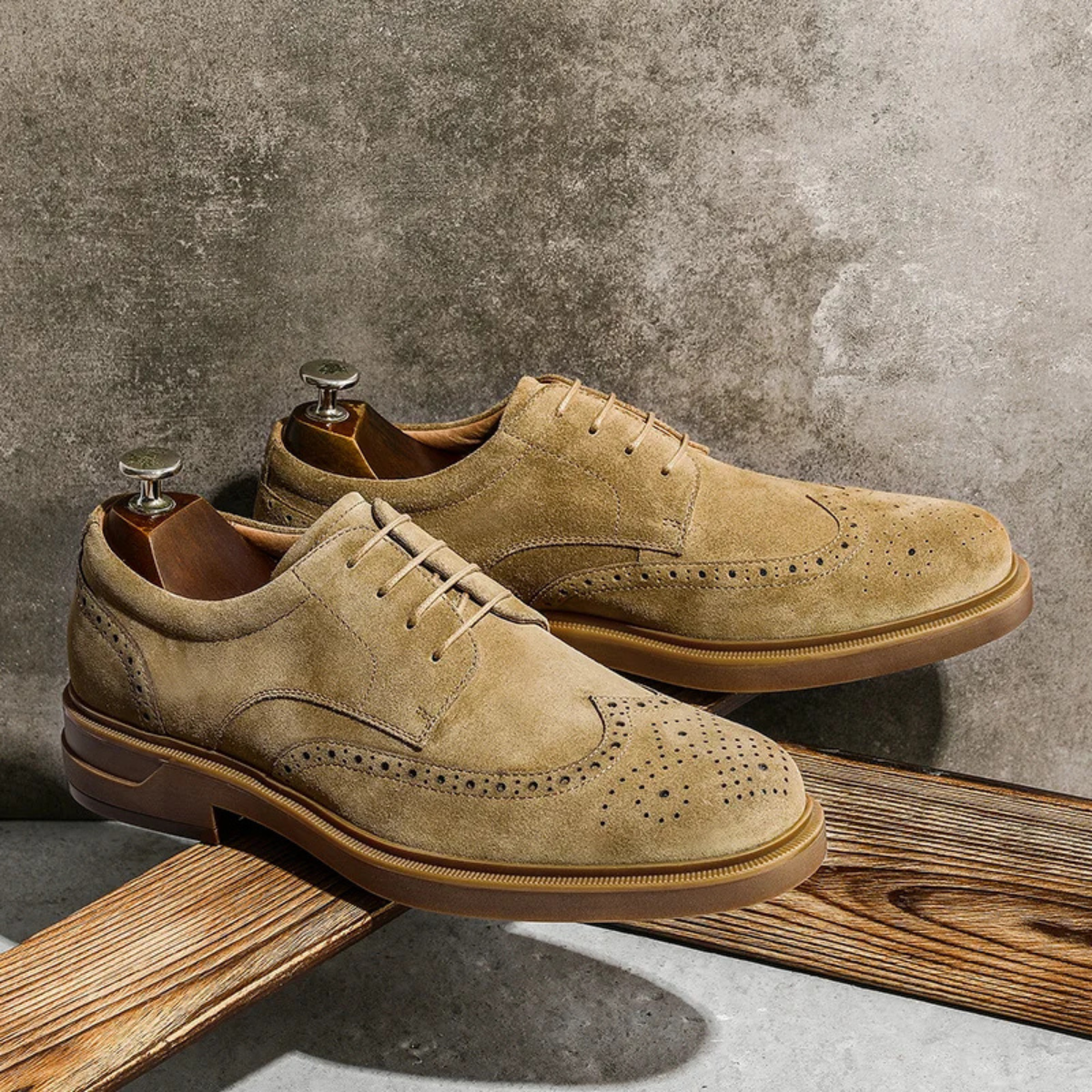 Men’s Suede Wingtip Brogue Shoes
