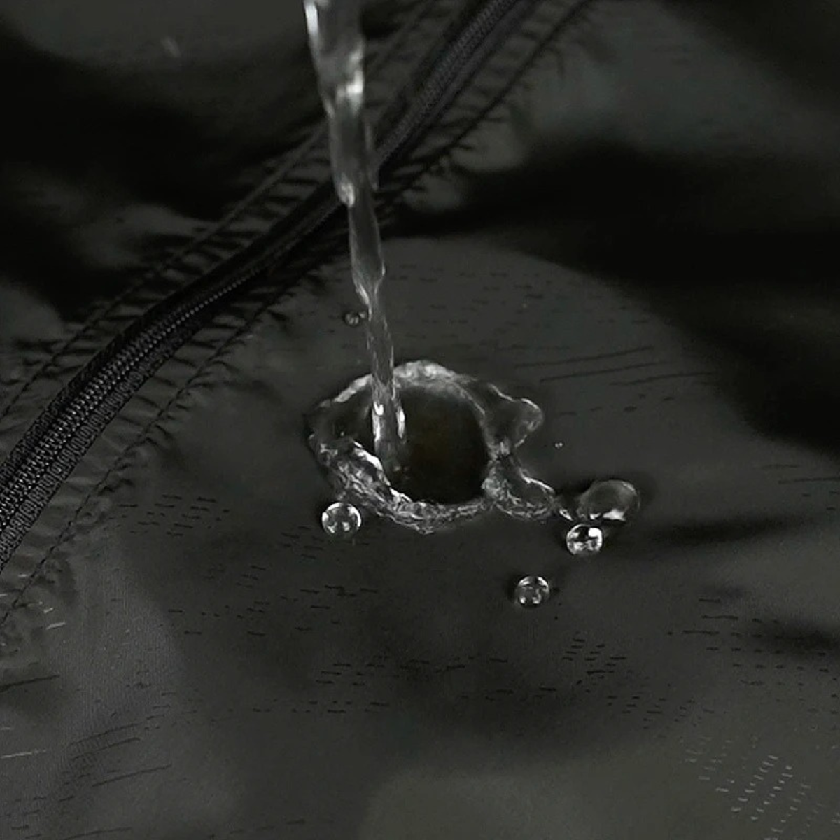 Men’s Lightweight Hooded Windbreaker Jacket