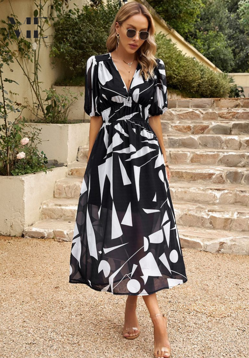 Beautiful Floral Tea Dress with Puffy Sleeves