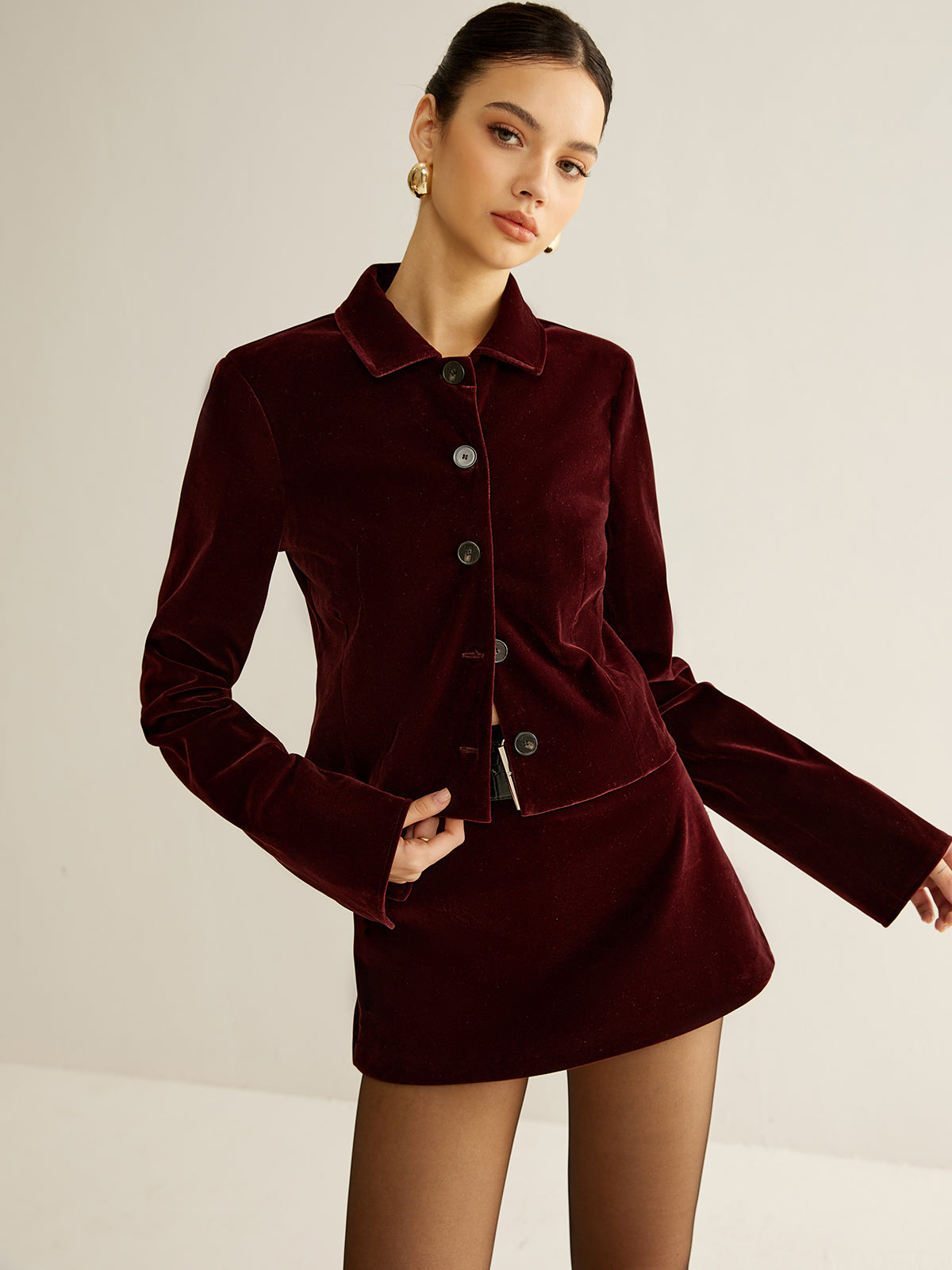 Raquel | Velvet Lapel Short Blazer
