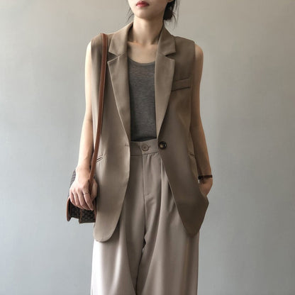 Women's Chic Summer Jacket with Pockets and Buttons