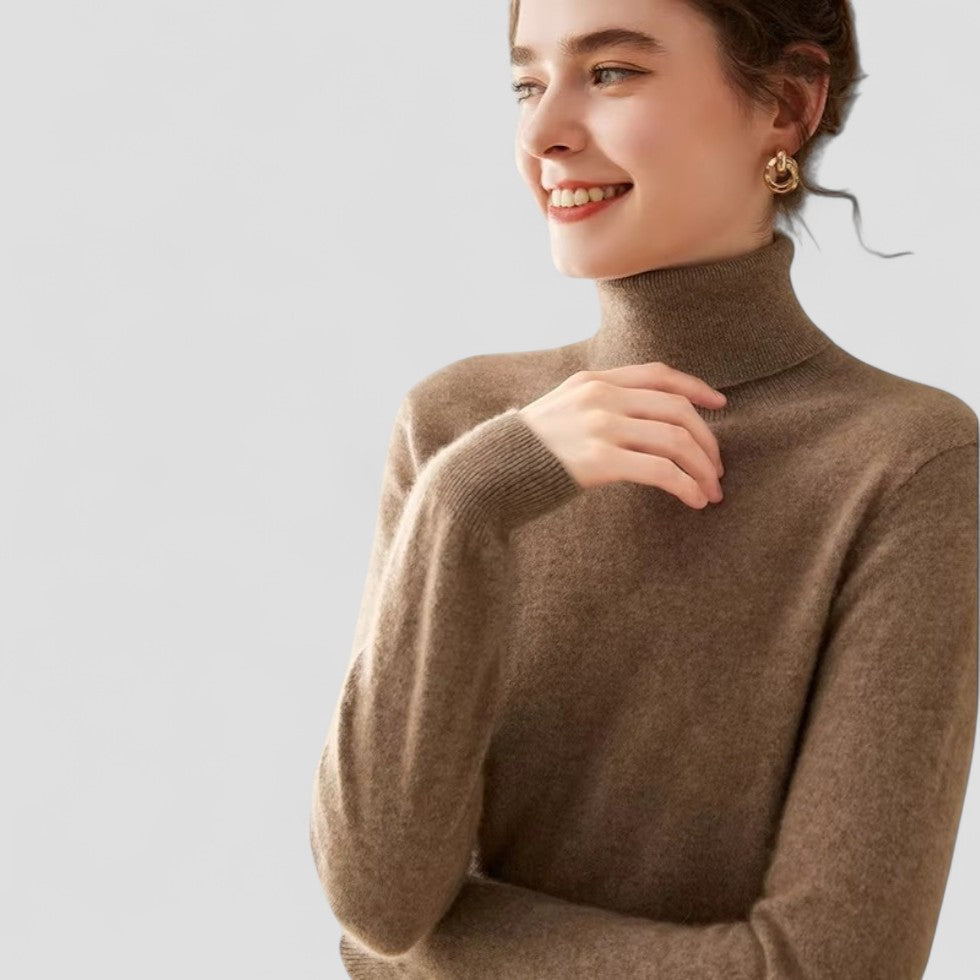 Women’s Cashmere Turtleneck Sweater