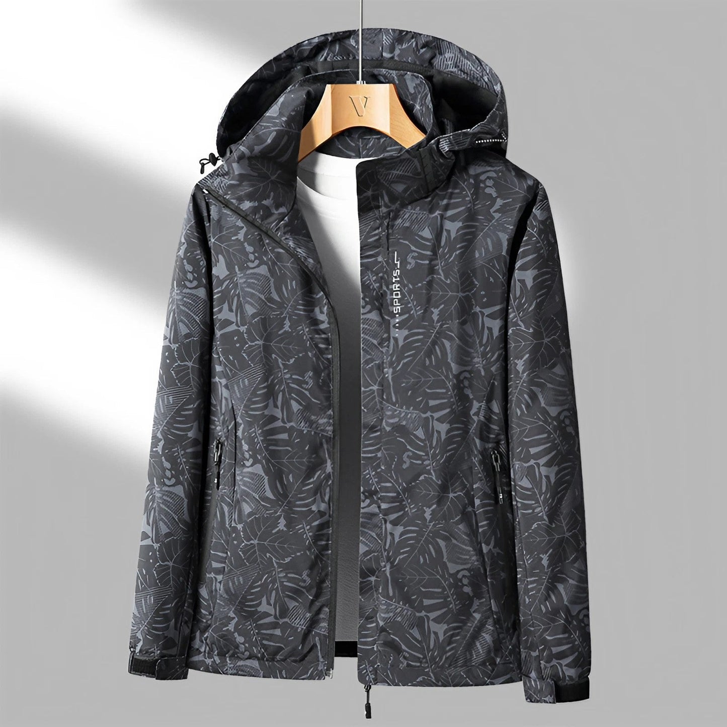 Alice | Women's Lightweight Waterproof Jacket – Adjustable Hood and Zip Pockets for Outdoor Activities