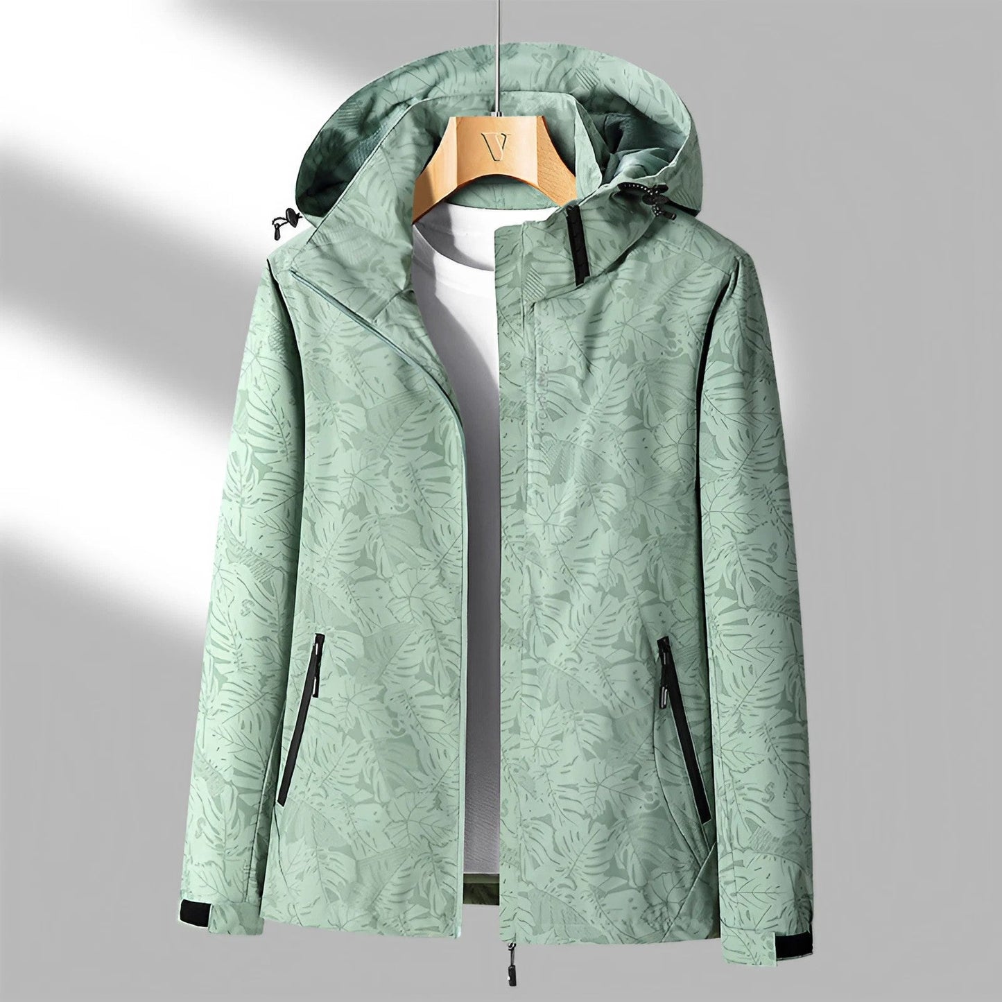 Alice | Women's Lightweight Waterproof Jacket – Adjustable Hood and Zip Pockets for Outdoor Activities