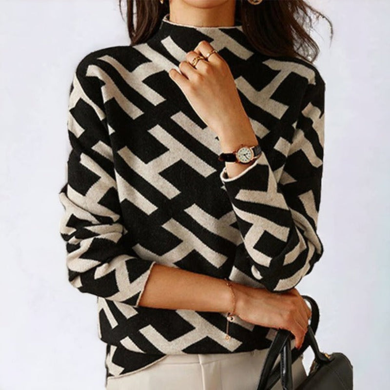 Ladies' Fashionable Crew Neck Shirt - BritishElegance