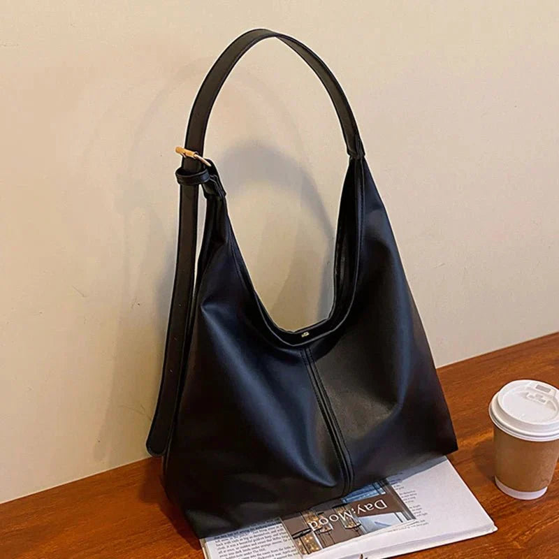 Stylish Women's Daily Shoulder Bag - BritishElegance