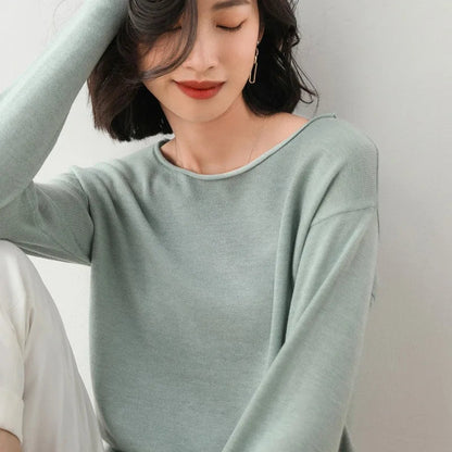 Women’s Relaxed Boat Neck Knit Top