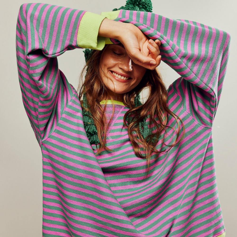 Comfy Women's Horizontal Stripe Relaxed Fit Tee - BritishElegance