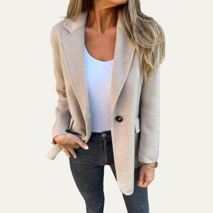 Women’s Relaxed Fit Single-Breasted Blazer