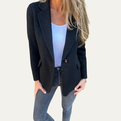 Women’s Relaxed Fit Single-Breasted Blazer