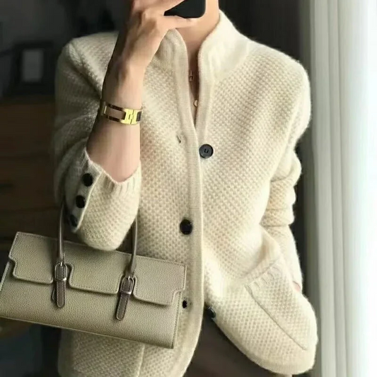 Women’s Jacket – Relaxed Fit – Tailored Silhouette – Wool Knit – Button Front