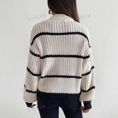 Women’s Knit Sweater – Relaxed Fit – Chunky Texture – Crew Neck – Striped Long Sleeve