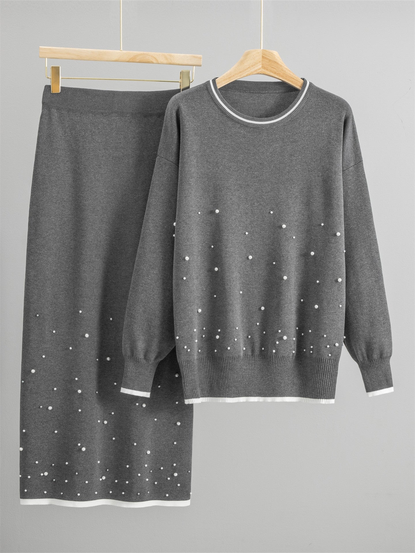 Women’s Knitted Two-Piece Set – Beaded Detail – Loose Fit Top – Slim Midi Skirt
