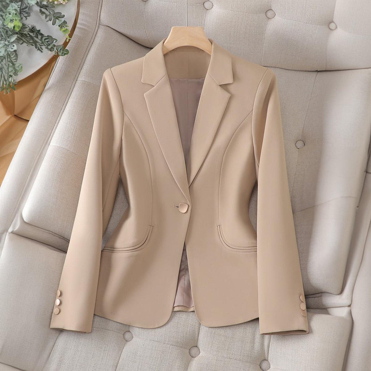Fitted Ladies Single Button Jacket - BritishElegance