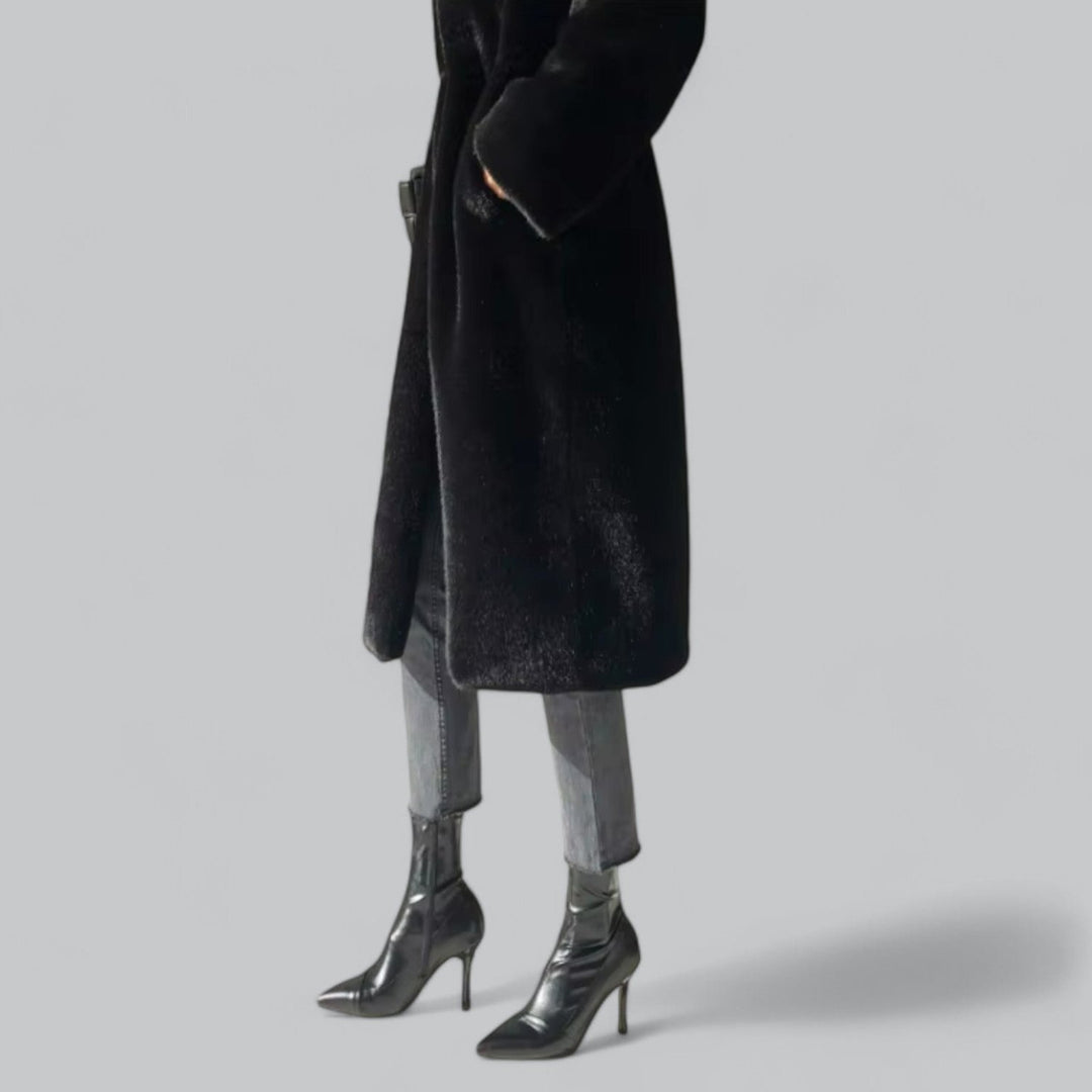Women’s Elegant Fluffy Faux Fur Coat