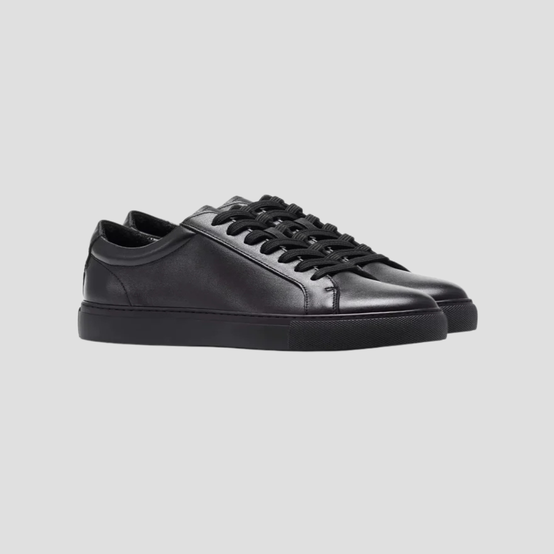 Men’s Sleek Low-Top Casual Sneakers