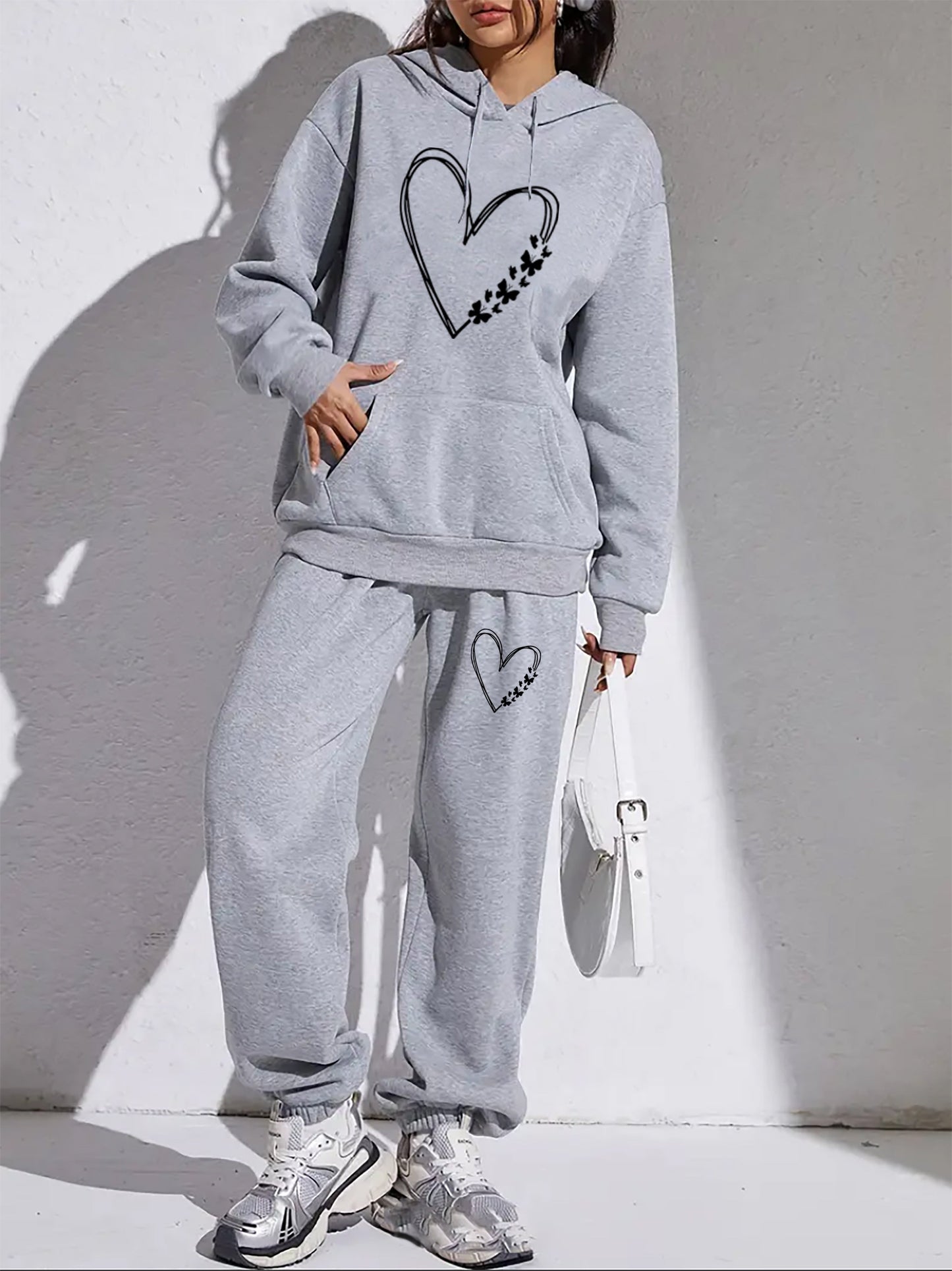 Comfortable Women's Jogging Suit All Season Outfit