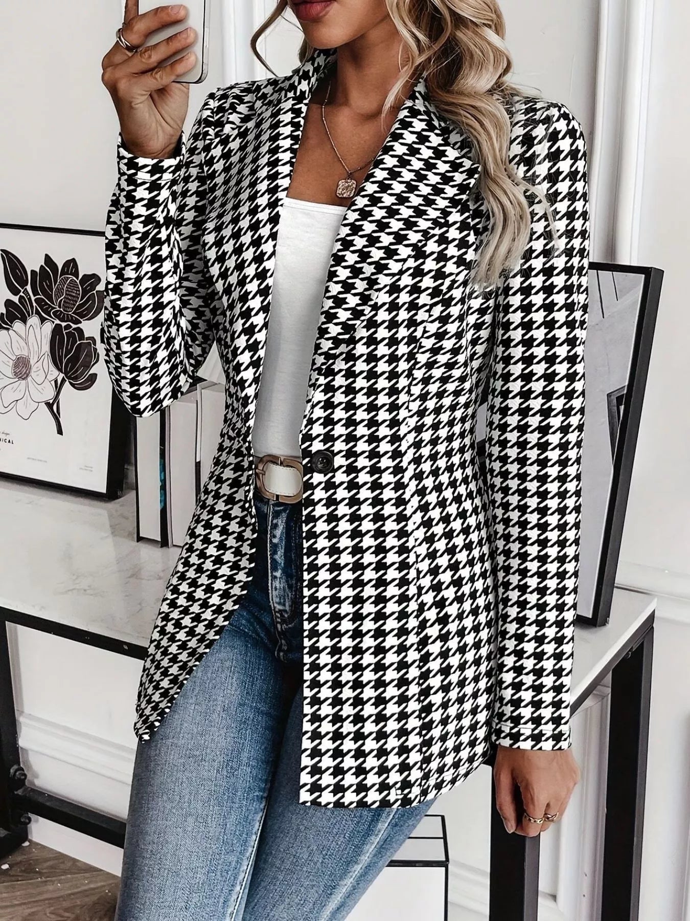 Classic Pattern Notch Lapel Blazer - BritishElegance