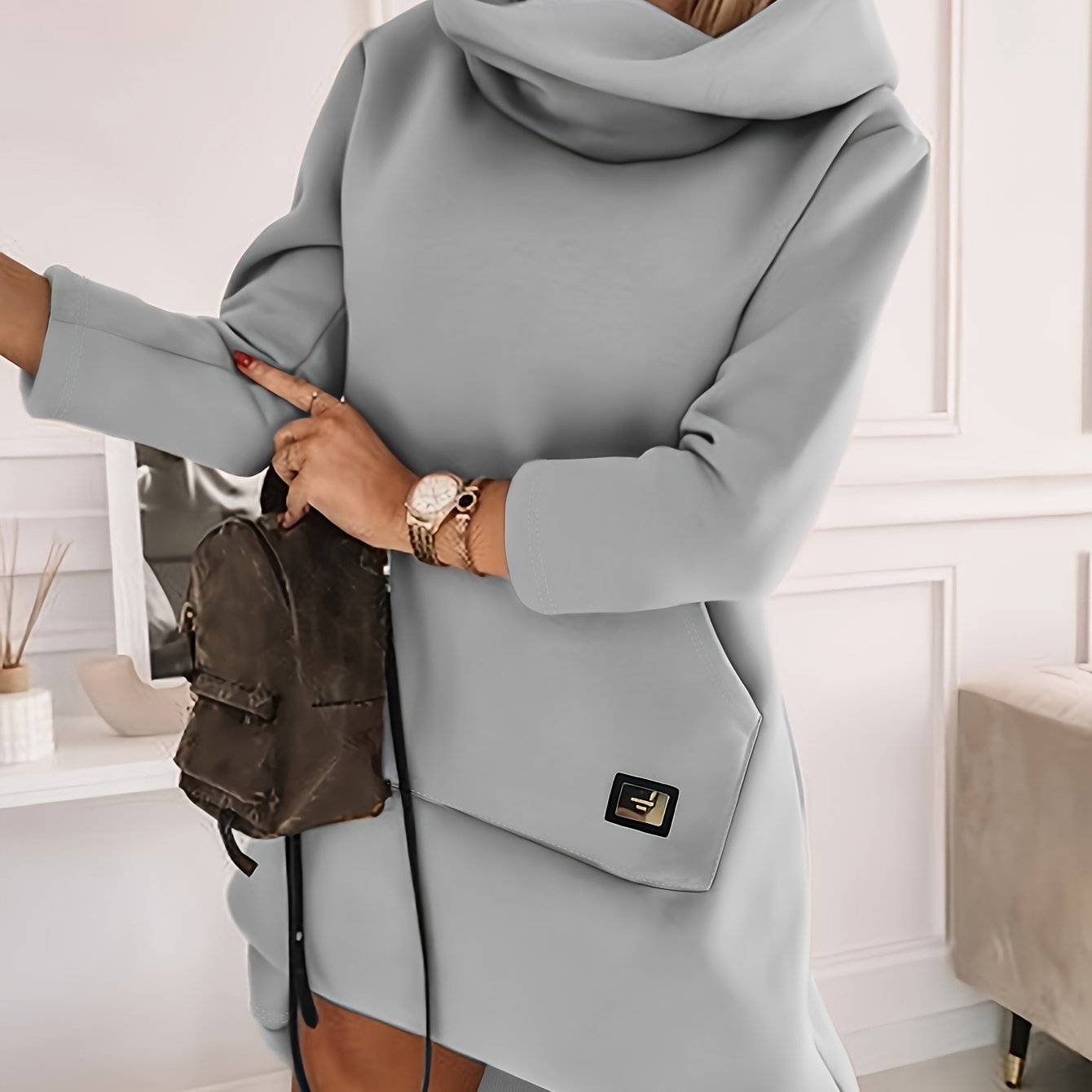 Classic Crew Neck Dress Sweatshirt