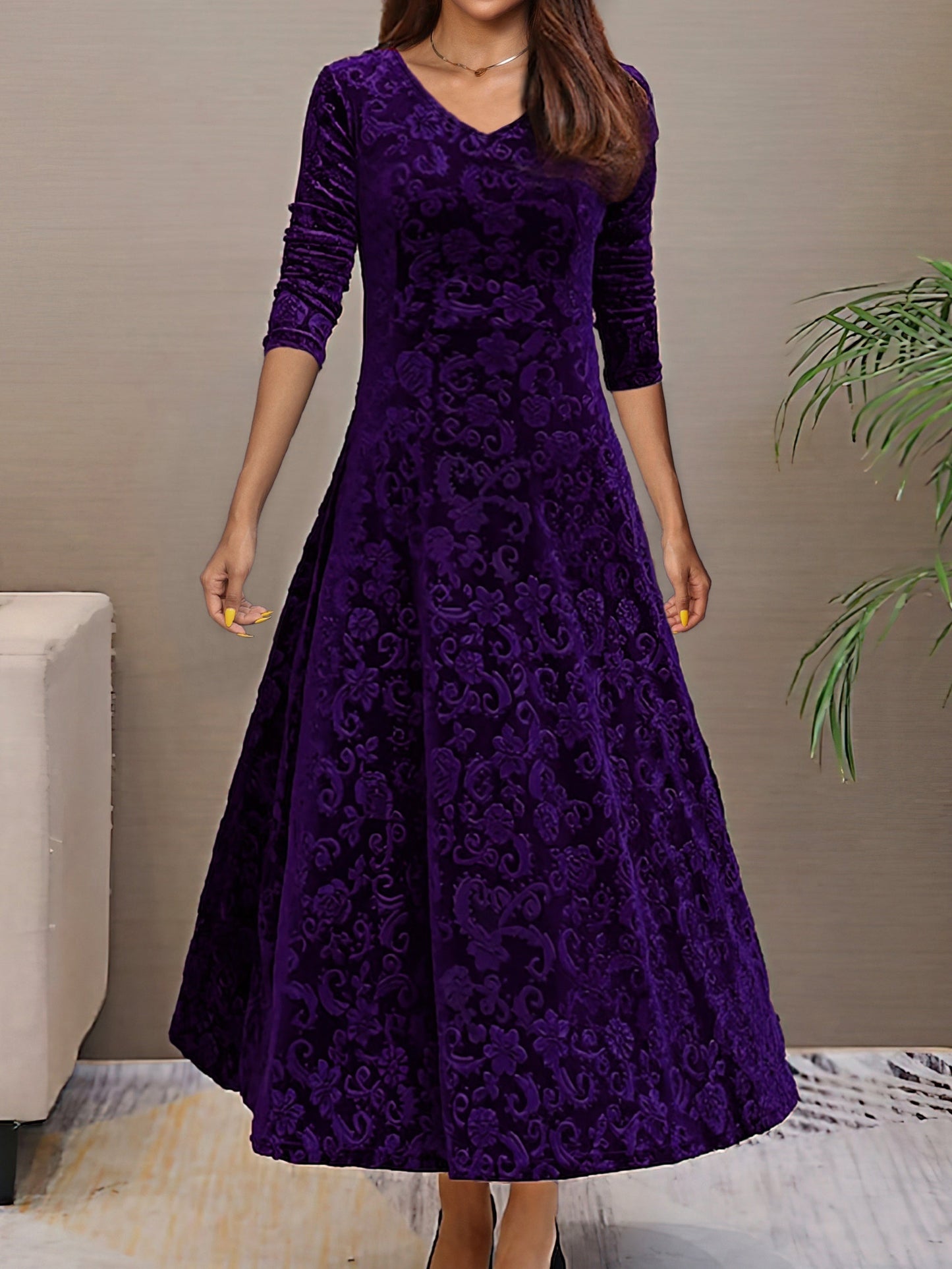 Elegant Women's Velvet Long Sleeve Floral Evening Dress