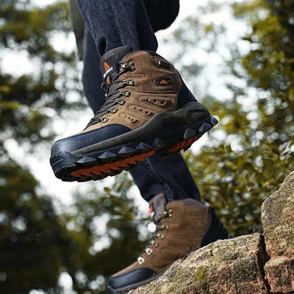 Outdoor leather boots, waterproof hiking shoes, Green