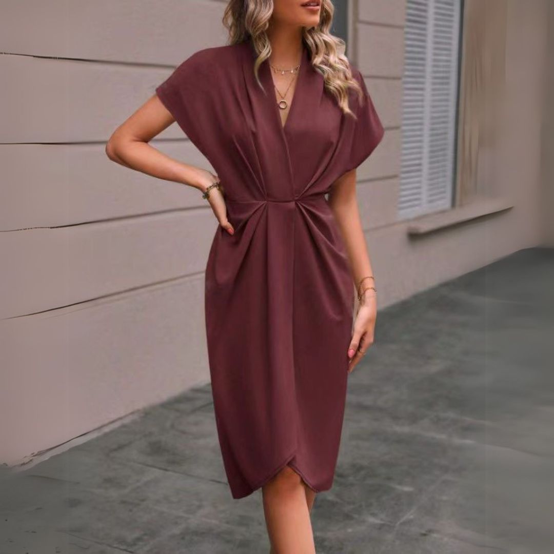 Chic Flowy Knee Length Dress for Ladies - BritishElegance