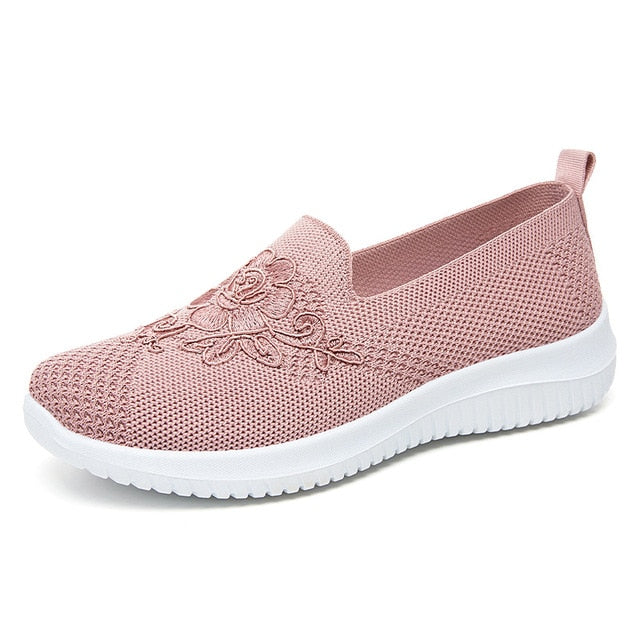 BreezeWalk Sandal | Breathable Ladies' Sandal with Embroidery